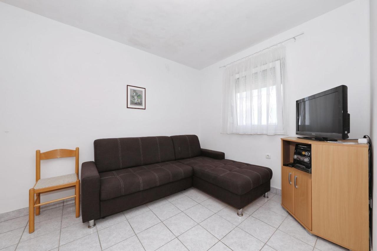 Apartment Alexa Turanj Εξωτερικό φωτογραφία