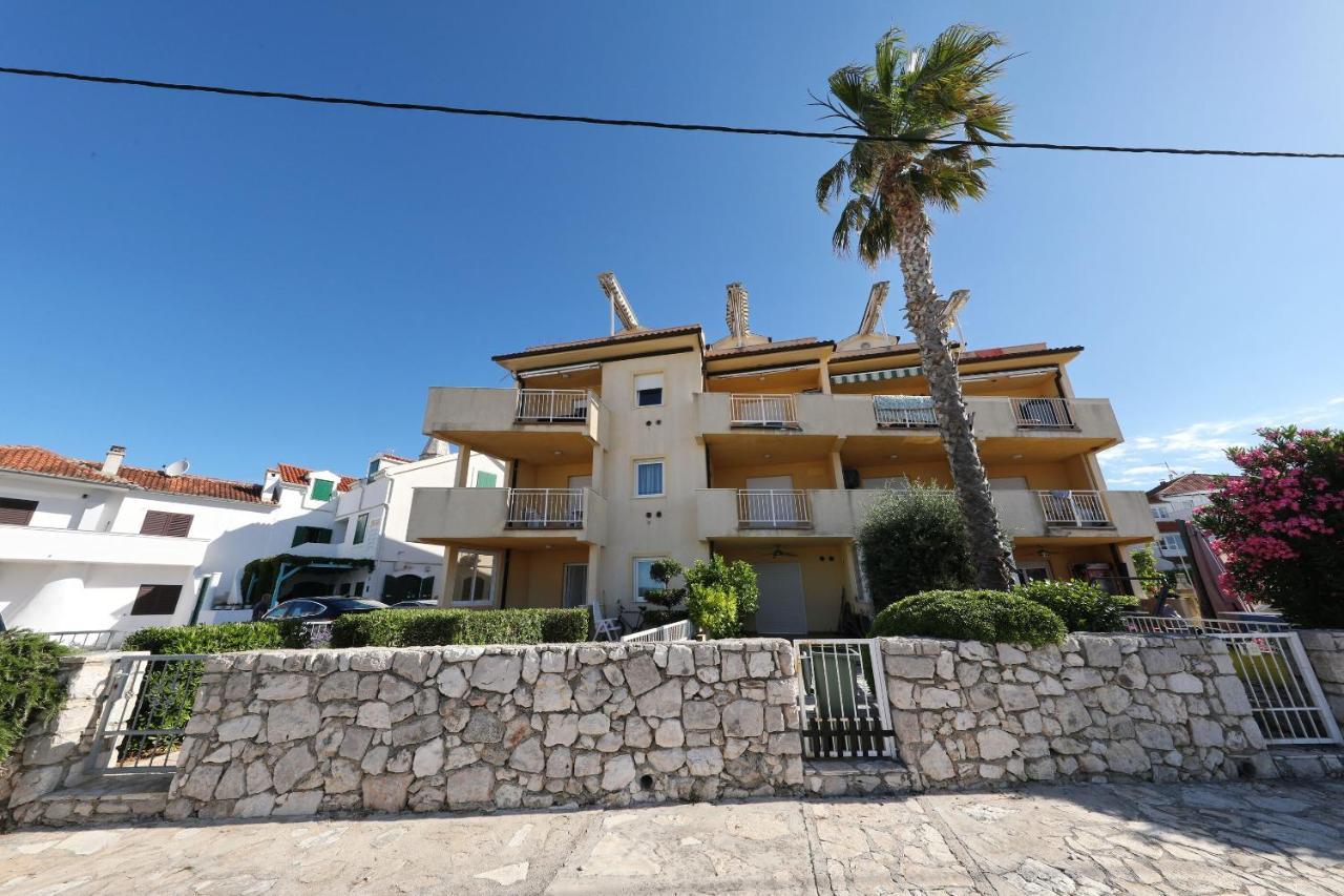 Apartment Alexa Turanj Εξωτερικό φωτογραφία